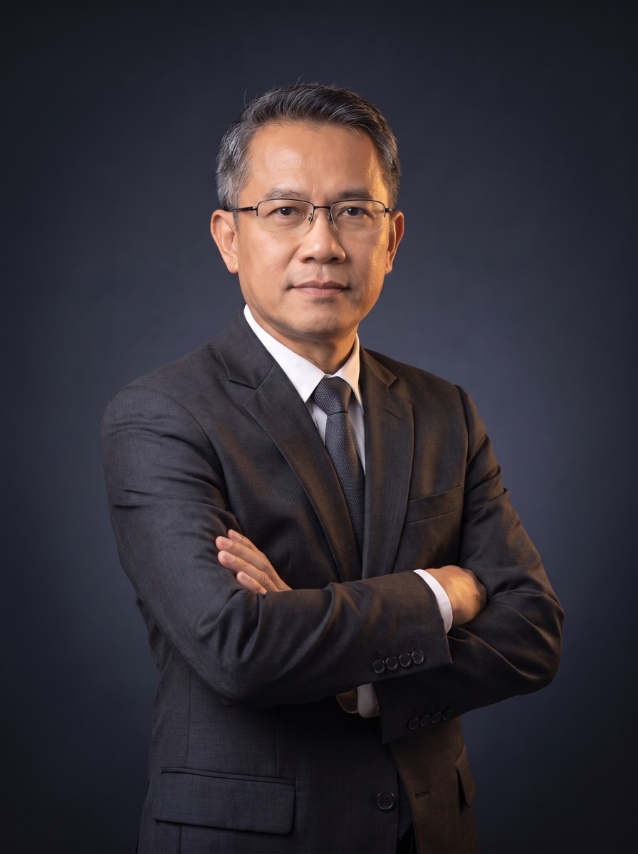 Senior Partner